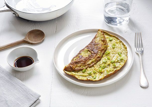 Japanese omelette with Turmeric Matcha (Okonomiyaki)